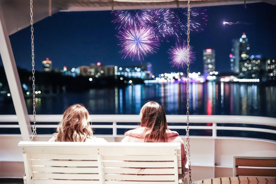 Yacht StarShip July 4th Viewing Fireworks Cruise 603 Channelside Dr