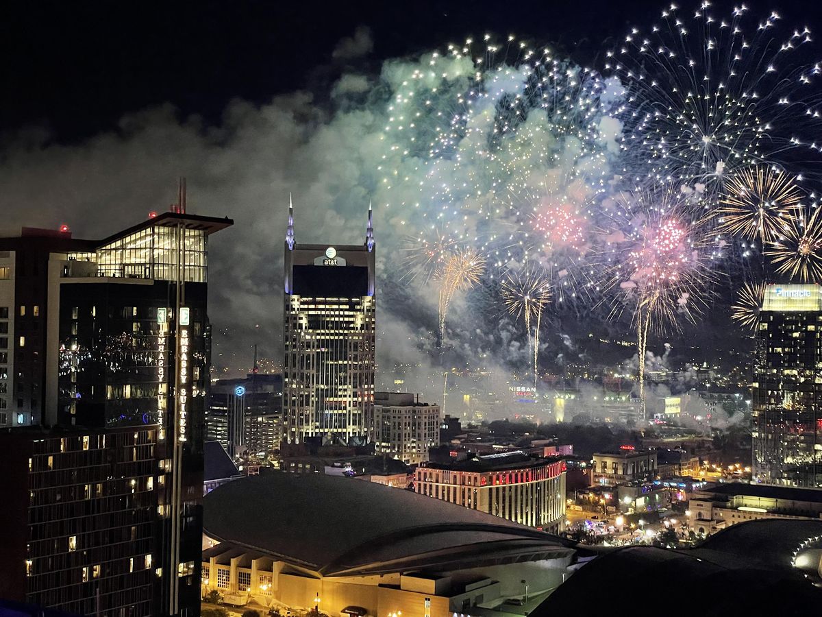 Embassy Suites Nashville Downtown July 4th Rooftop Party