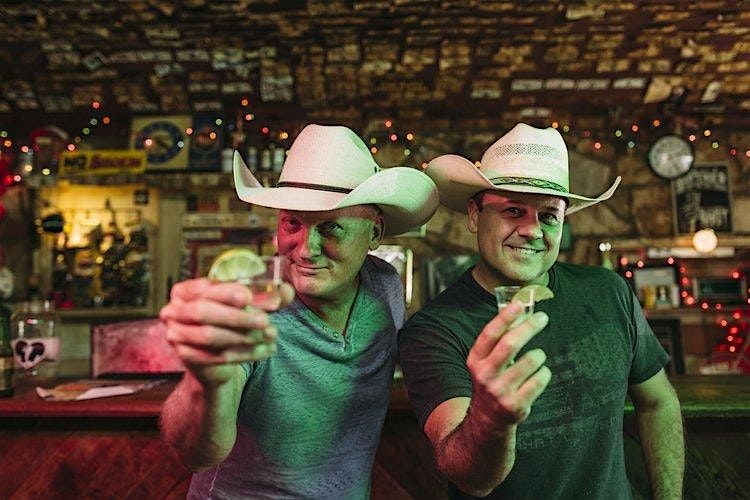 DOS BORRACHOS