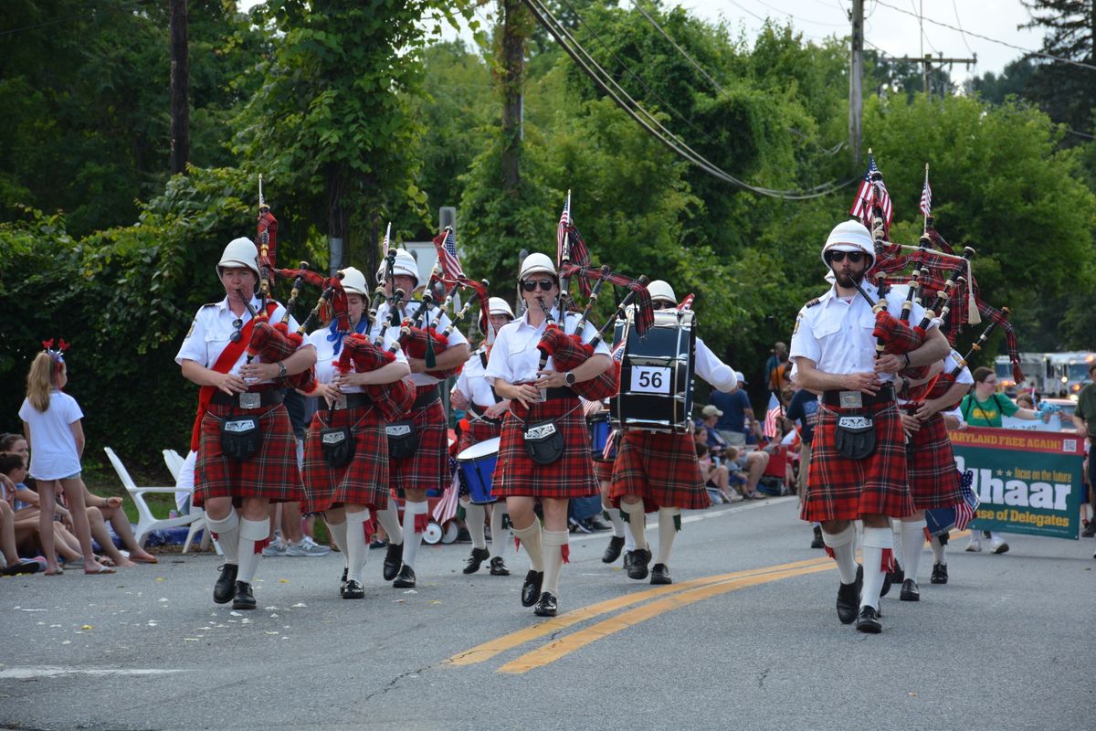 Kingsville July 4th Parade Triangle of Jerusalem, Bradshaw, and