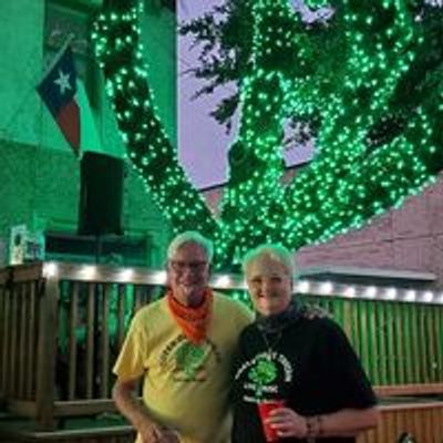 Green Oaks Tavern